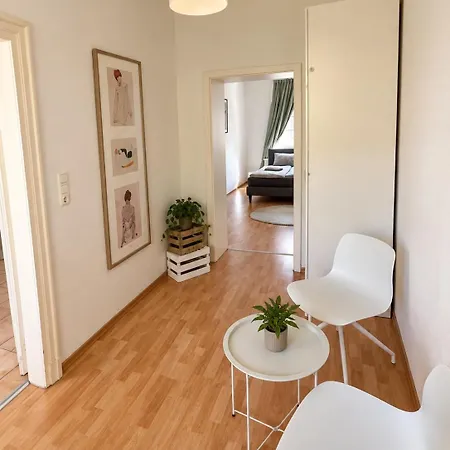 Appartement Highlight In Der Lichtdurchflutetes 4-raum In Der Naehe Des Hauptbahnhofs Halle (Saale)