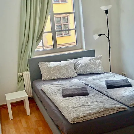 Highlight In Der Lichtdurchflutetes 4-raum In Der Naehe Des Hauptbahnhofs Appartement Halle (Saale)